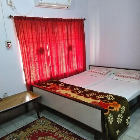 Chaiti Lodge - Santiniketan Bolpur Ngoại thất bức ảnh