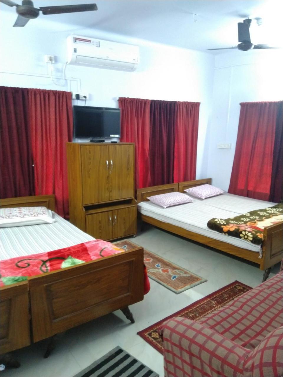Chaiti Lodge - Santiniketan Bolpur Ngoại thất bức ảnh