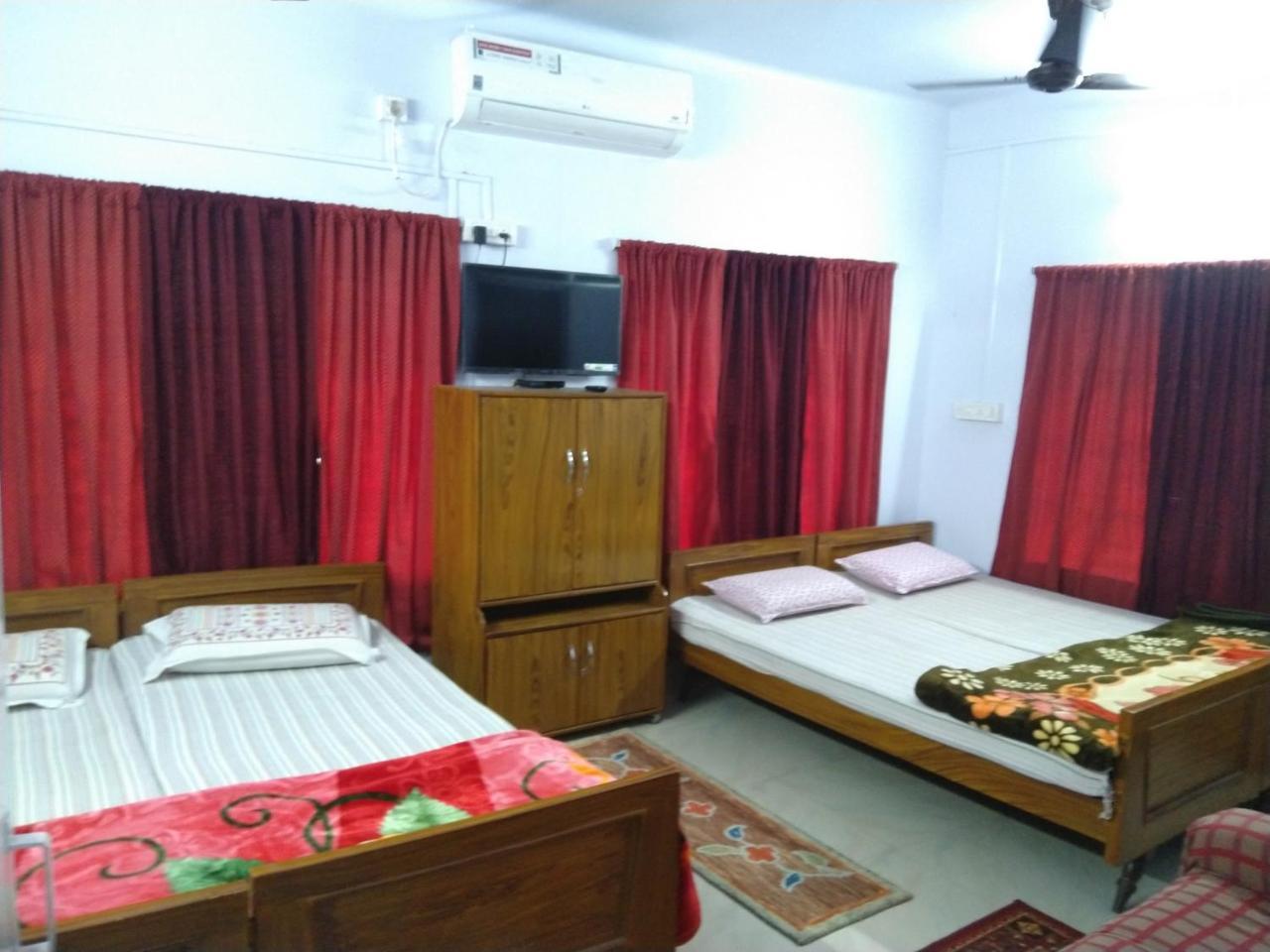 Chaiti Lodge - Santiniketan Bolpur Ngoại thất bức ảnh