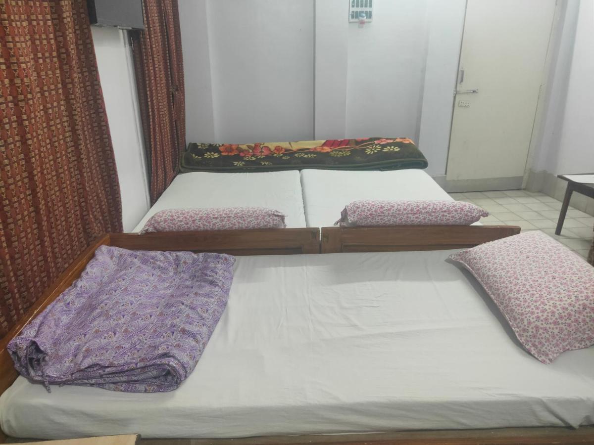 Chaiti Lodge - Santiniketan Bolpur Ngoại thất bức ảnh